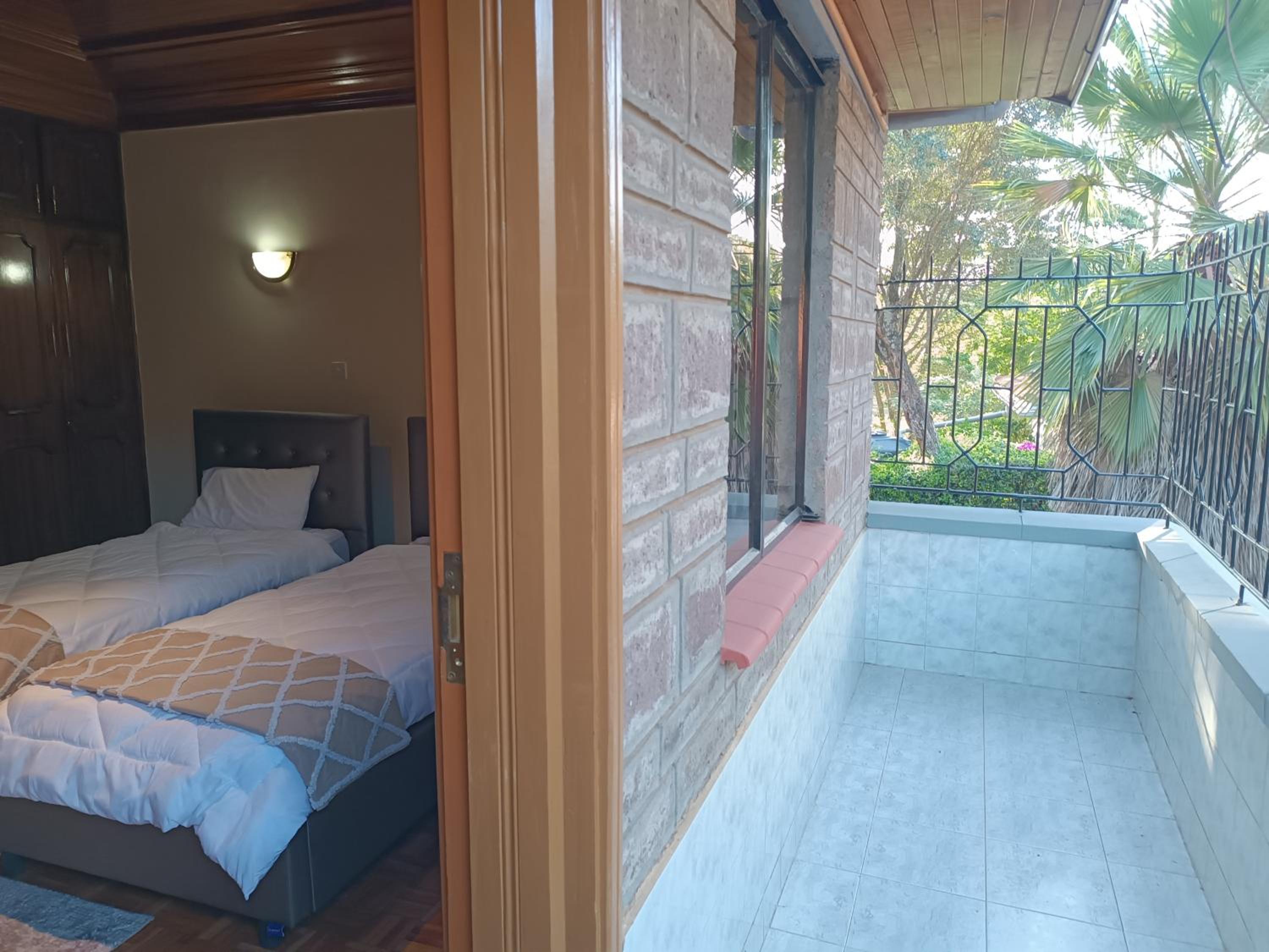 Venia Place view 4