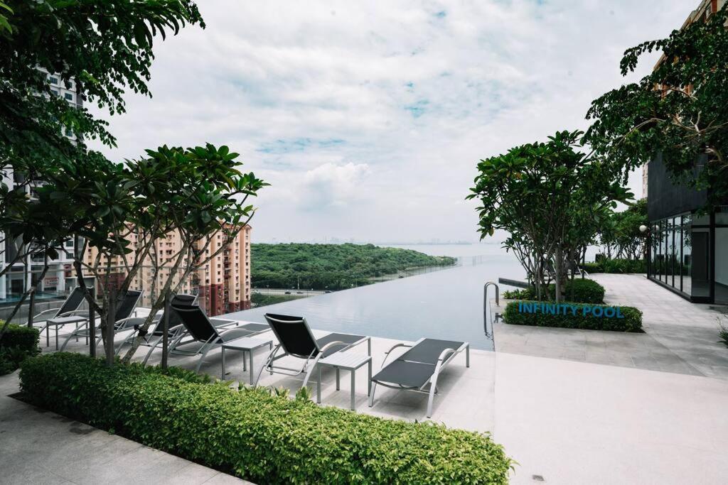 NEW Infinity Pool Seaview 3Bedrooms 2Carparks 262