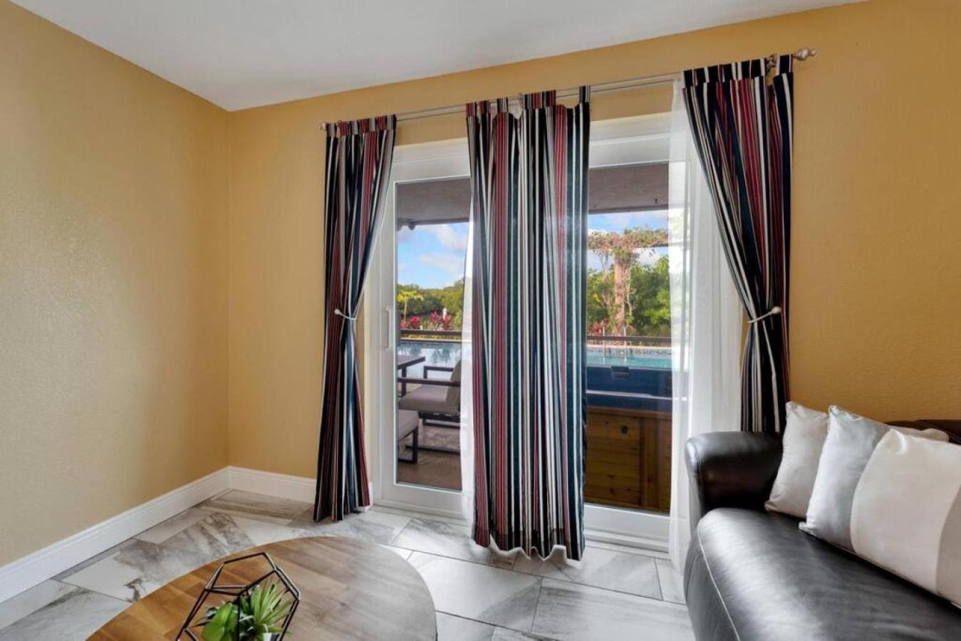 Stunning 3BR Home offers water view Minutes to the Beach
