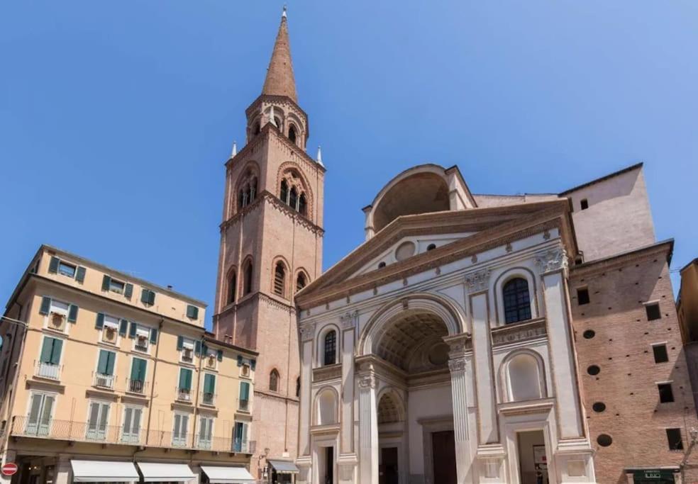 [In Centro] - Apt. Elegante nel cuore di Mantova view 4