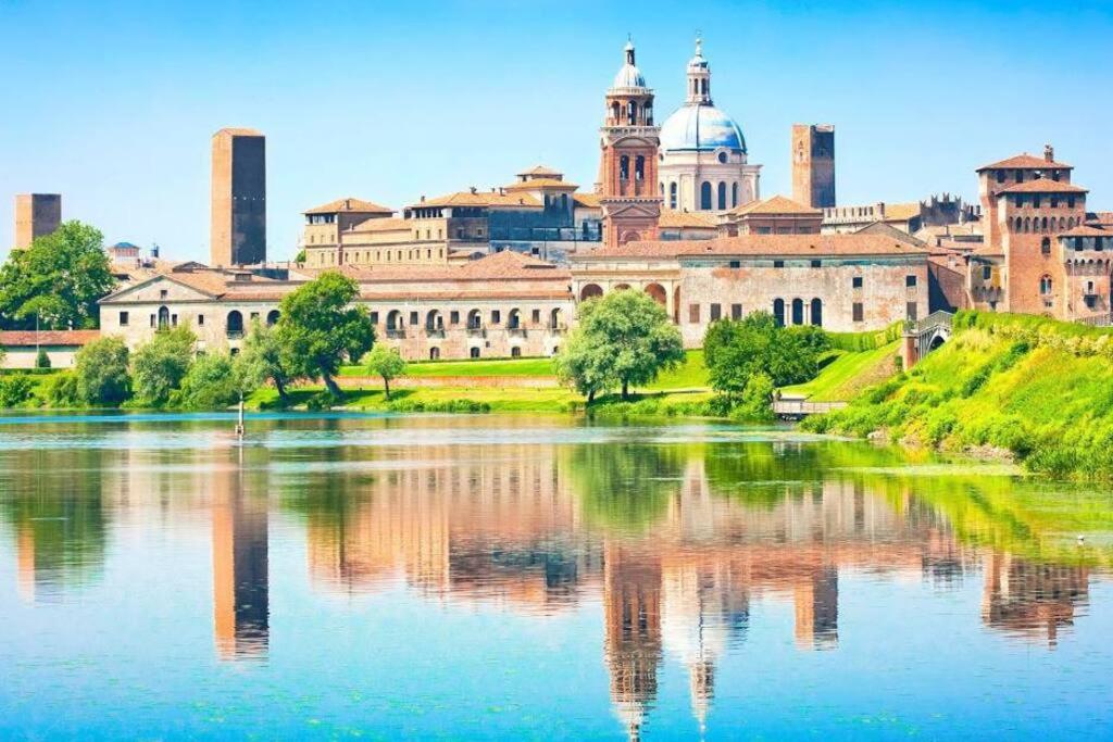 [In Centro] - Apt. Elegante nel cuore di Mantova view 5