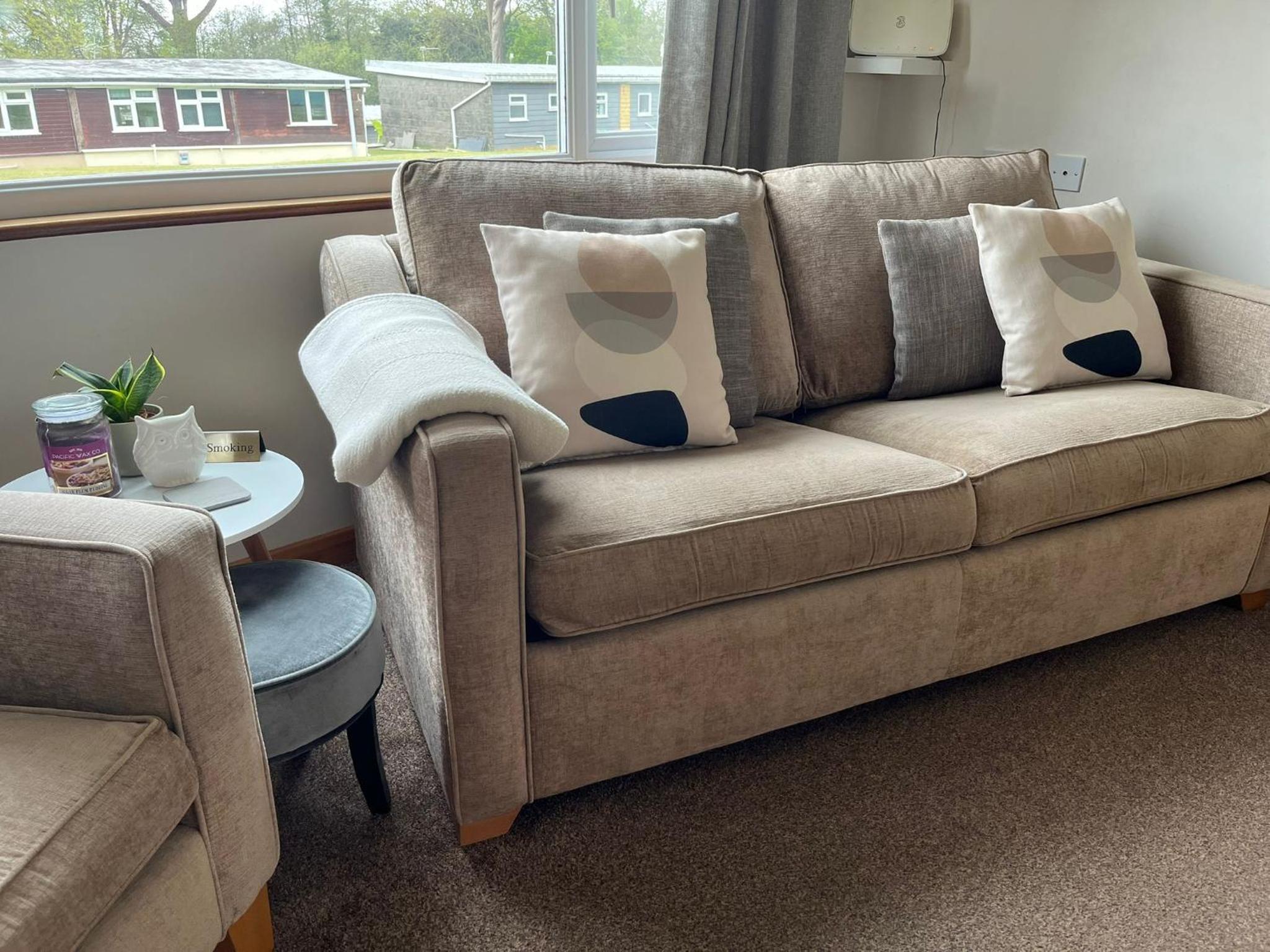 Idyllic Entire Chalet in Bideford Bay holiday Park near Clovelly view 4