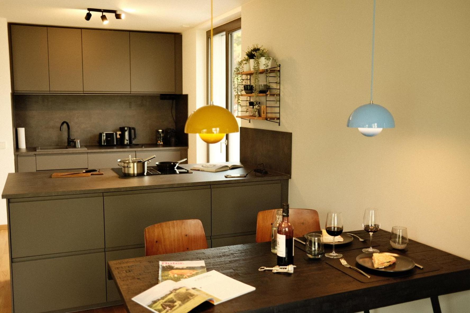 bluestar apartments am Storkower See inkl Badesteg und Gartensauna