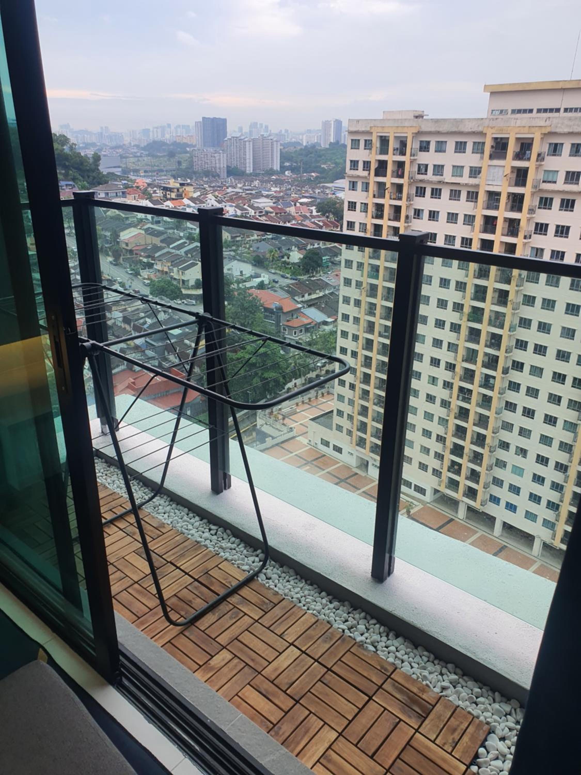 Majestic Maxim 3 Bedrooms Block D Near MRT