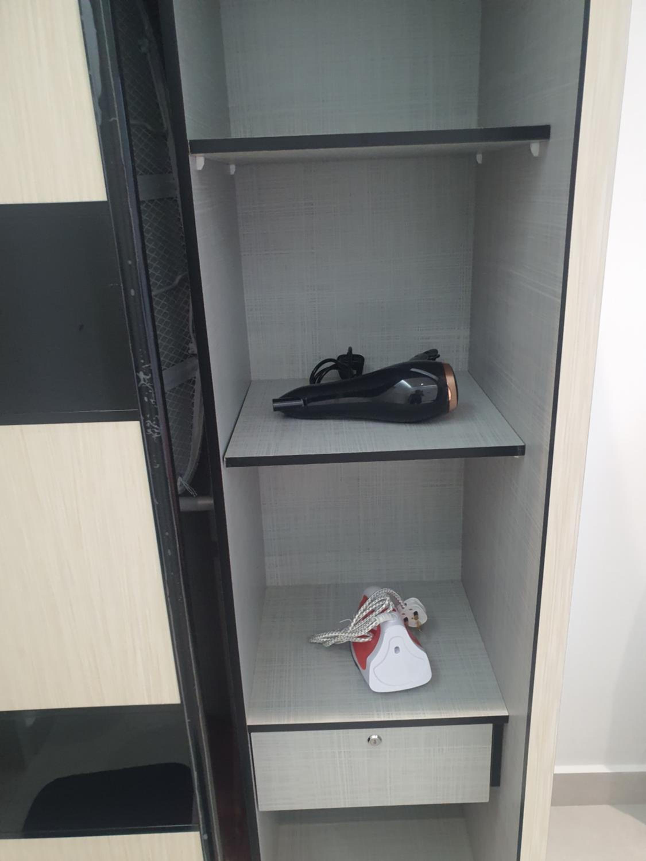 Majestic Maxim 3 Bedrooms Block D Near MRT