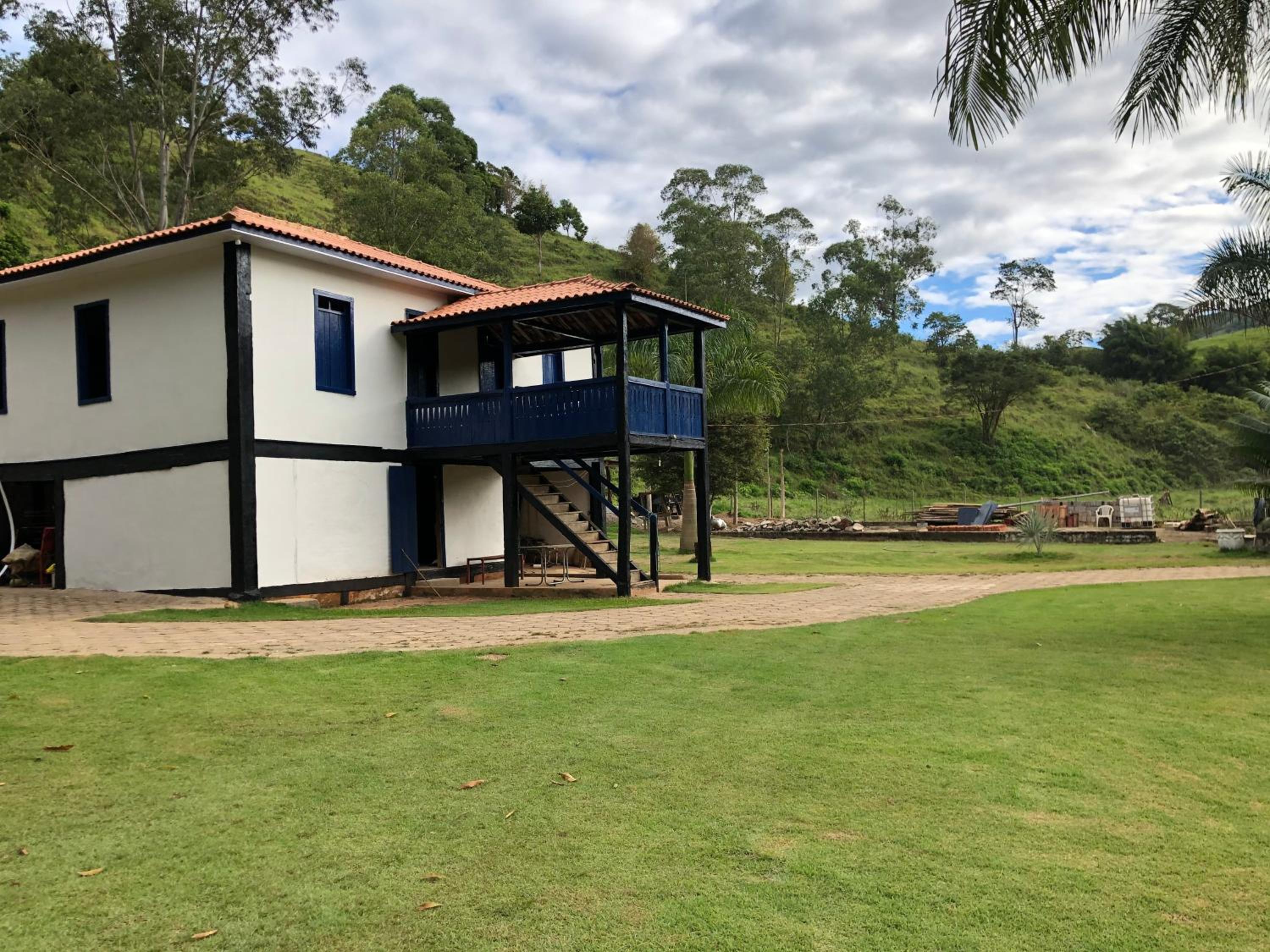 FAZENDA VOLTA GRANDE - CHALÉ MG