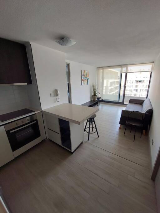 Apartamento Nuevo Mall y metro Plaza Egaña