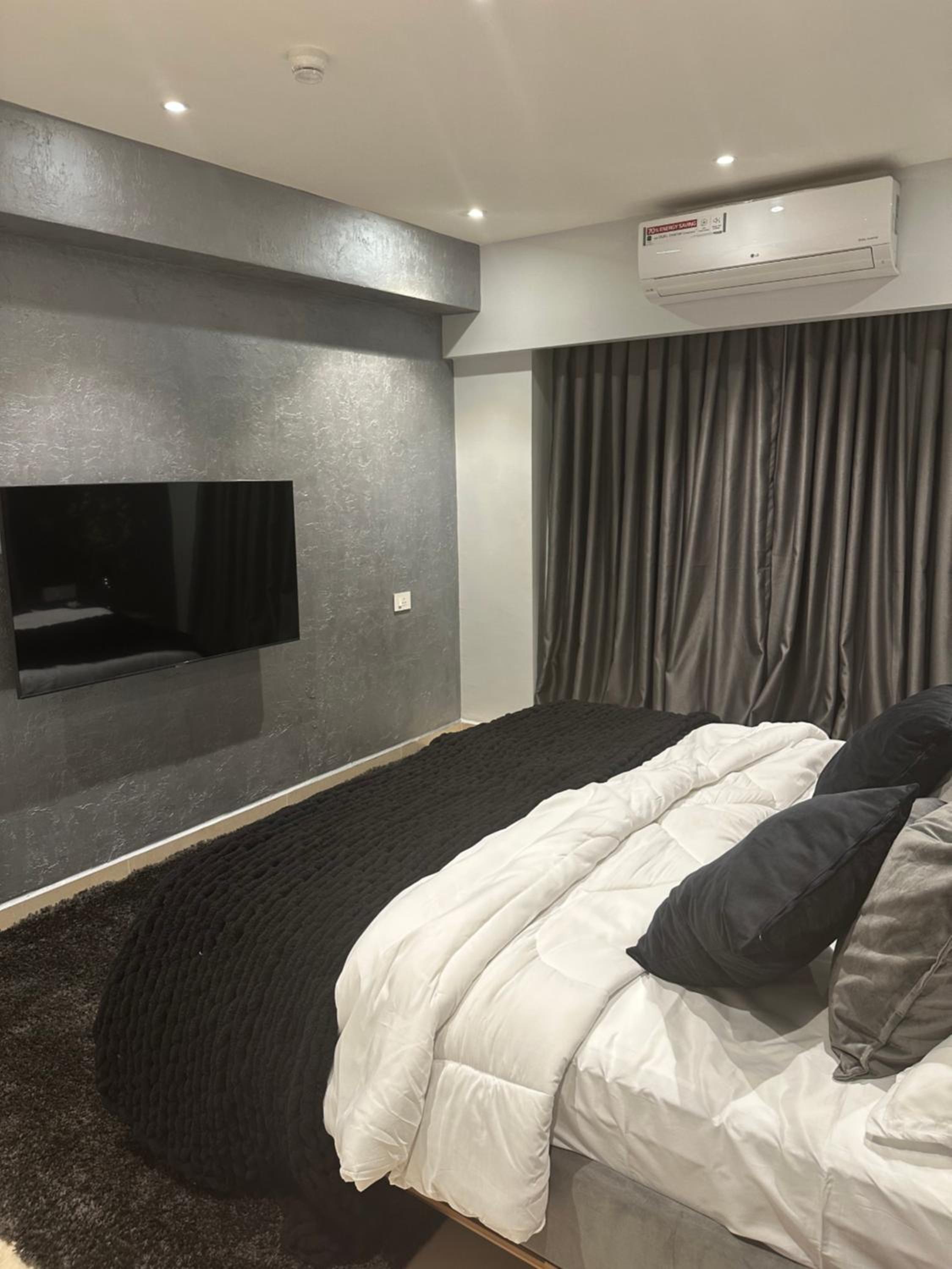 1 bedroom apartment at Solaris Apartments, Osu, Accra view 4