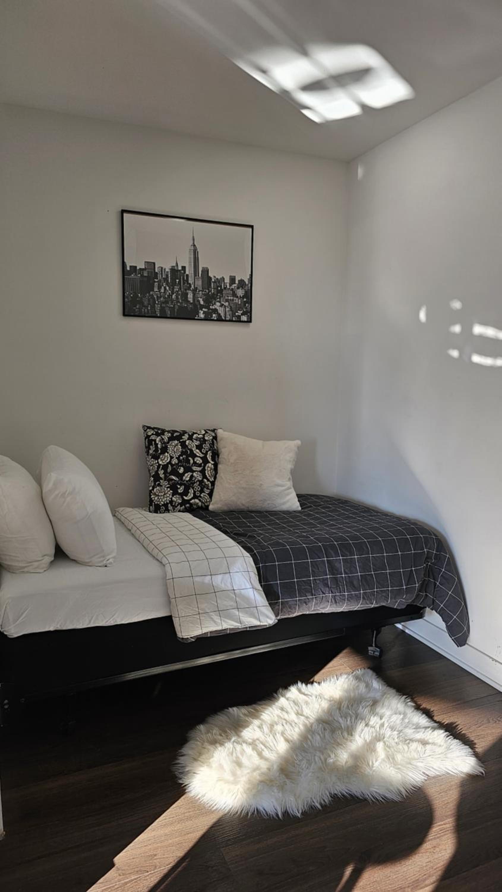 Luxury 3-Beds Apartment in Yorkville with the Best City View in Downtown Toronto