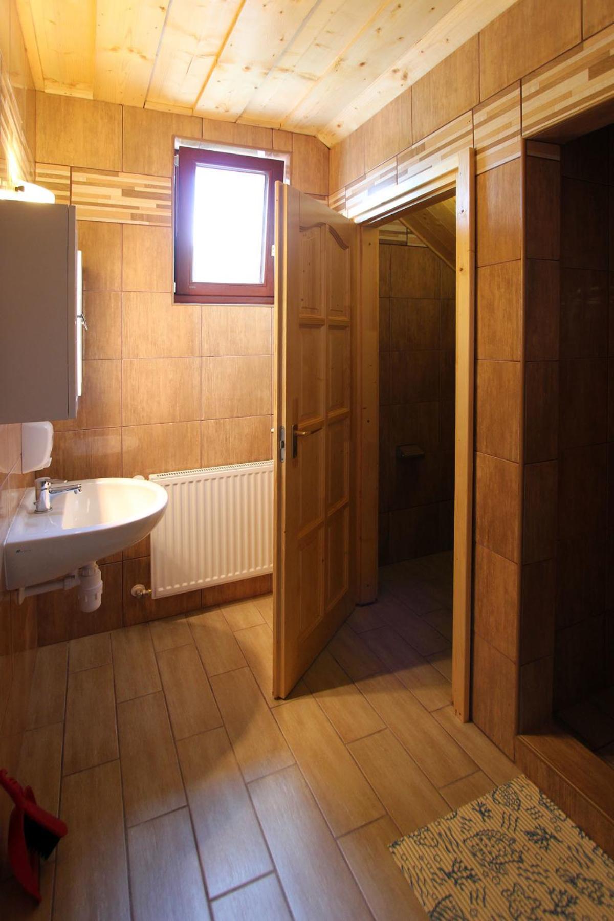 Photo 49
