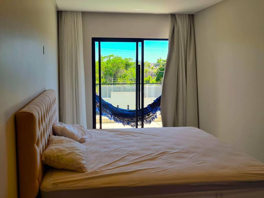 Linda Casa com Piscina Enseada Azul 3 Quartos