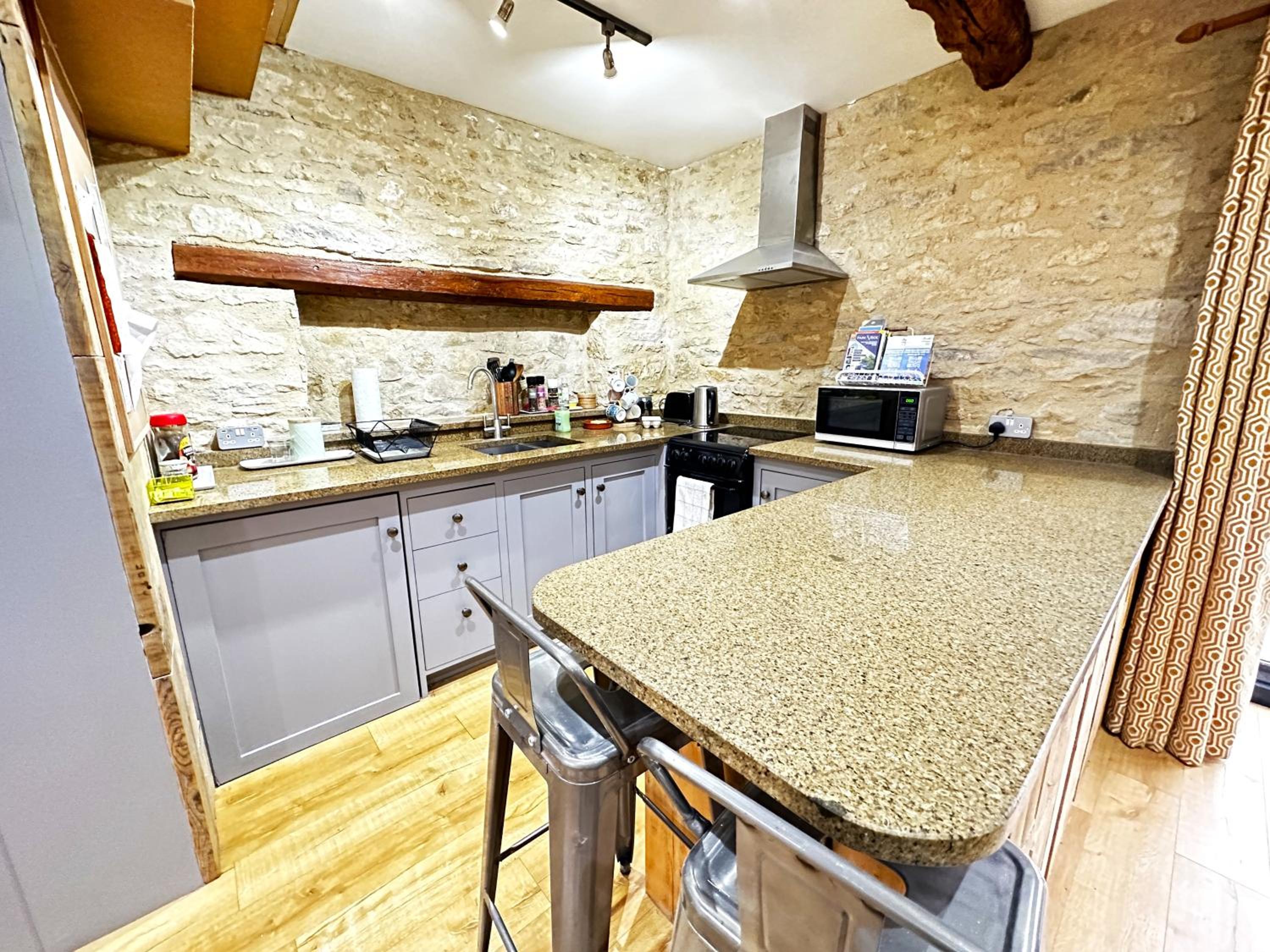 Dove House Cottages - No 2 view 5