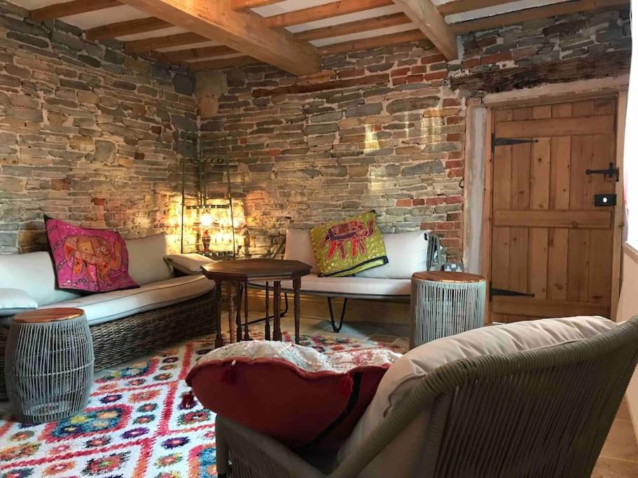 Priory Meadow Cottage