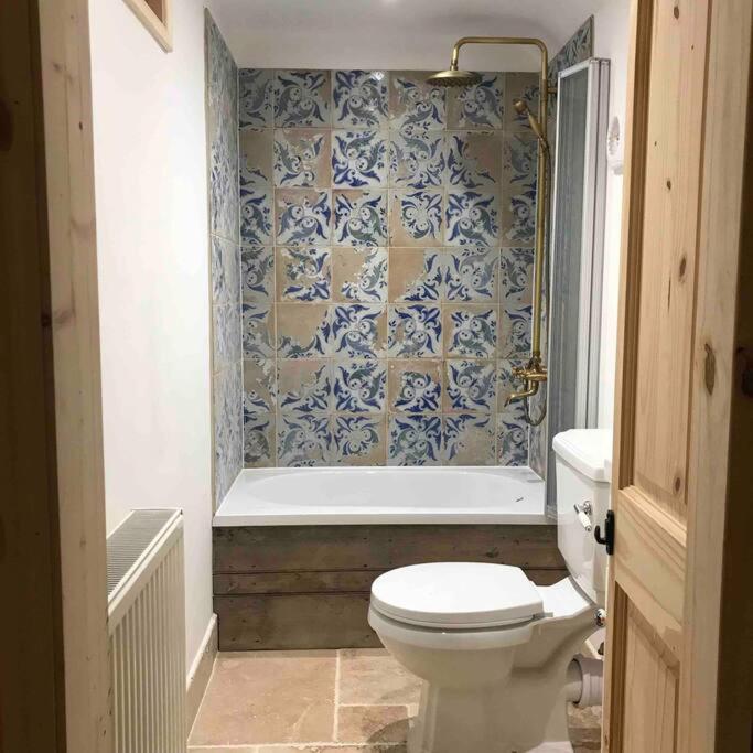 Priory Meadow Cottage
