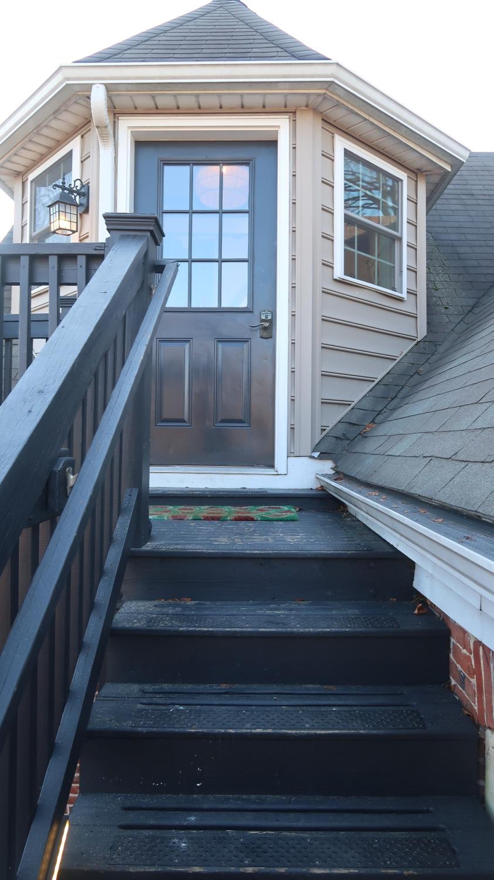 Creative Private Attic 1br Suite