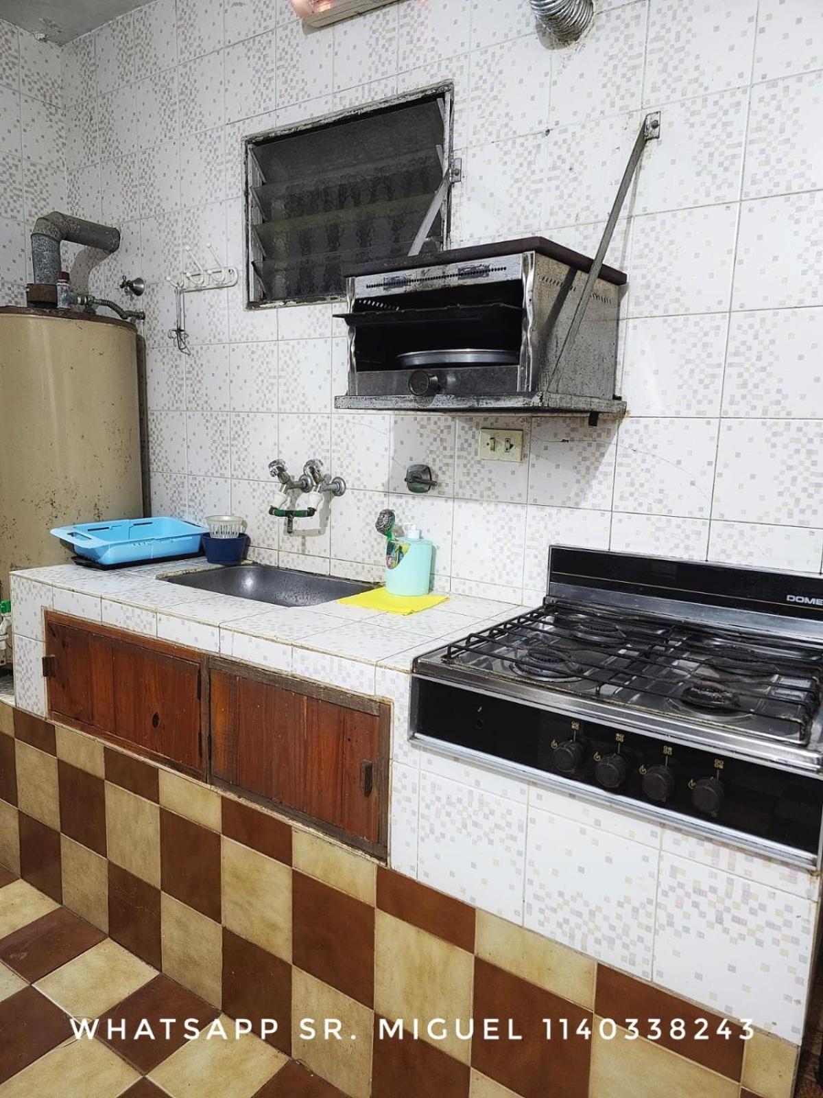 Con SEÑA Previa, Alquiler de Sábado a Sábado, Fanuchito Dto primer piso,