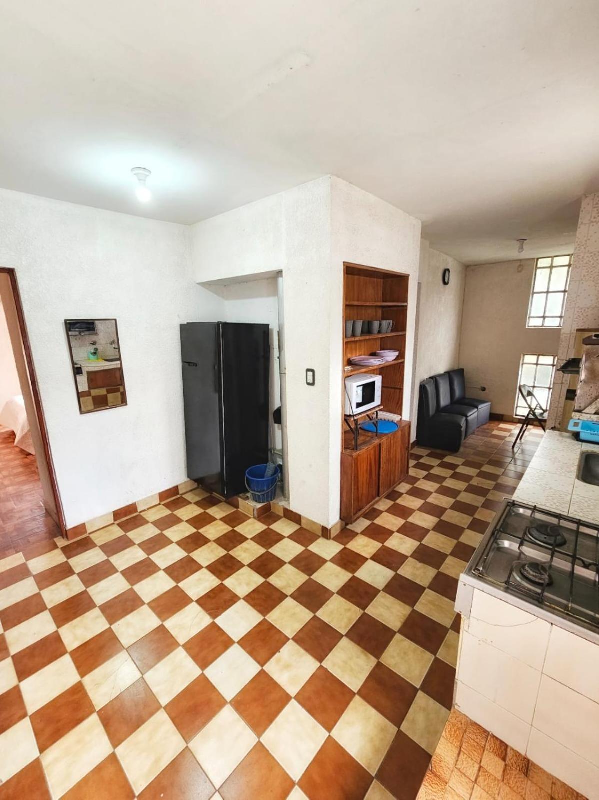 Con SEÑA Previa, Alquiler de Sábado a Sábado, Fanuchito Dto primer piso,
