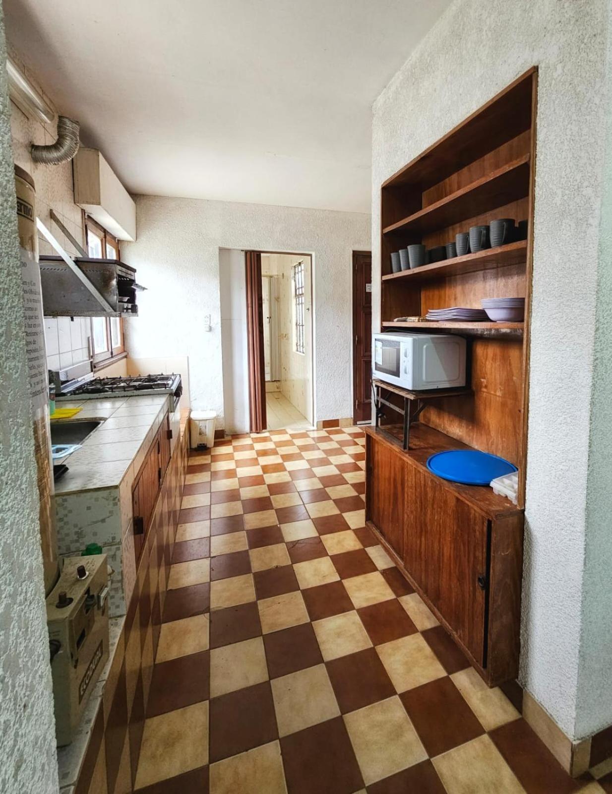 Con SEÑA Previa, Alquiler de Sábado a Sábado, Fanuchito Dto primer piso,