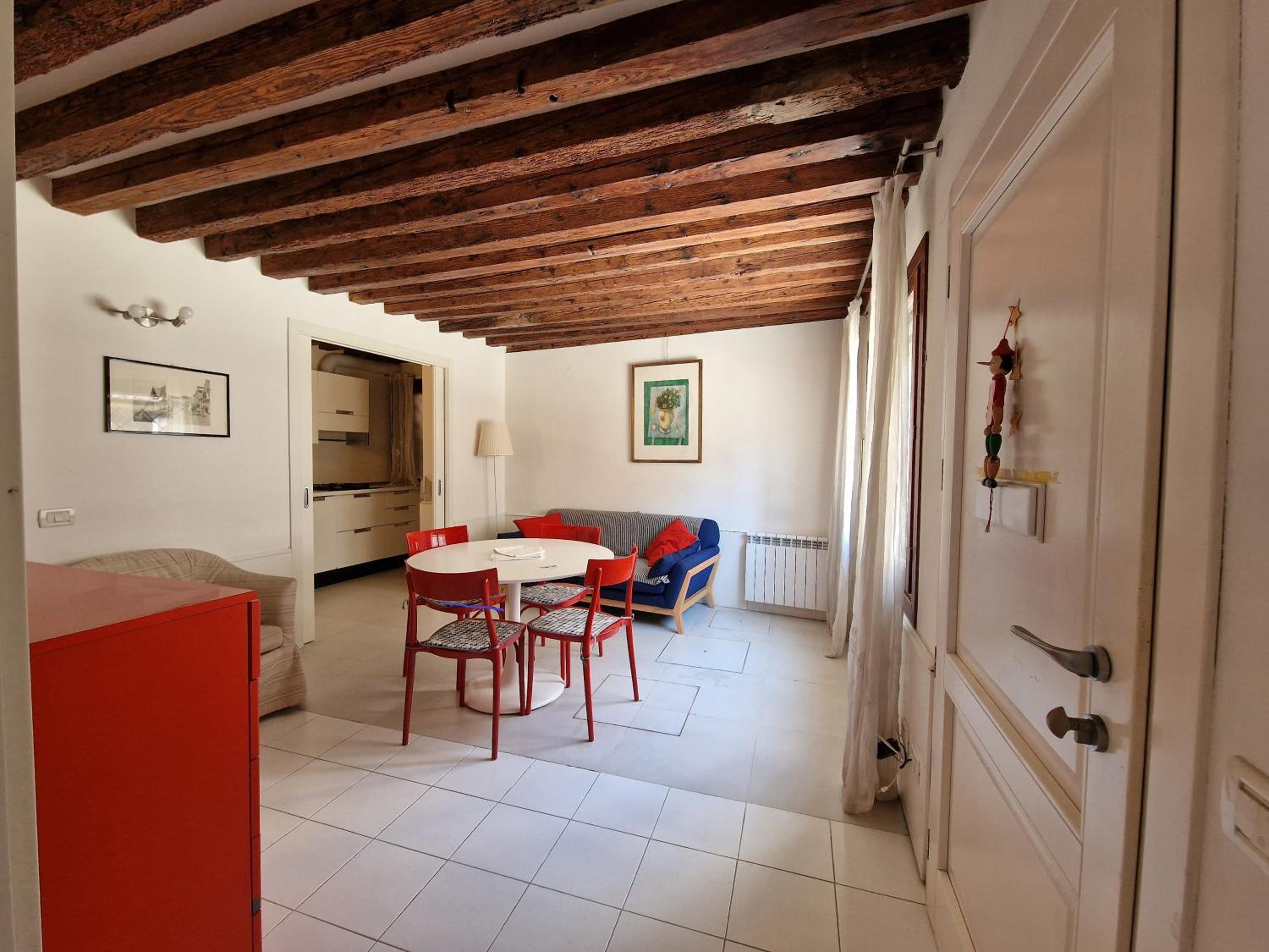 Veneziacentopercento Apartments & Rooms