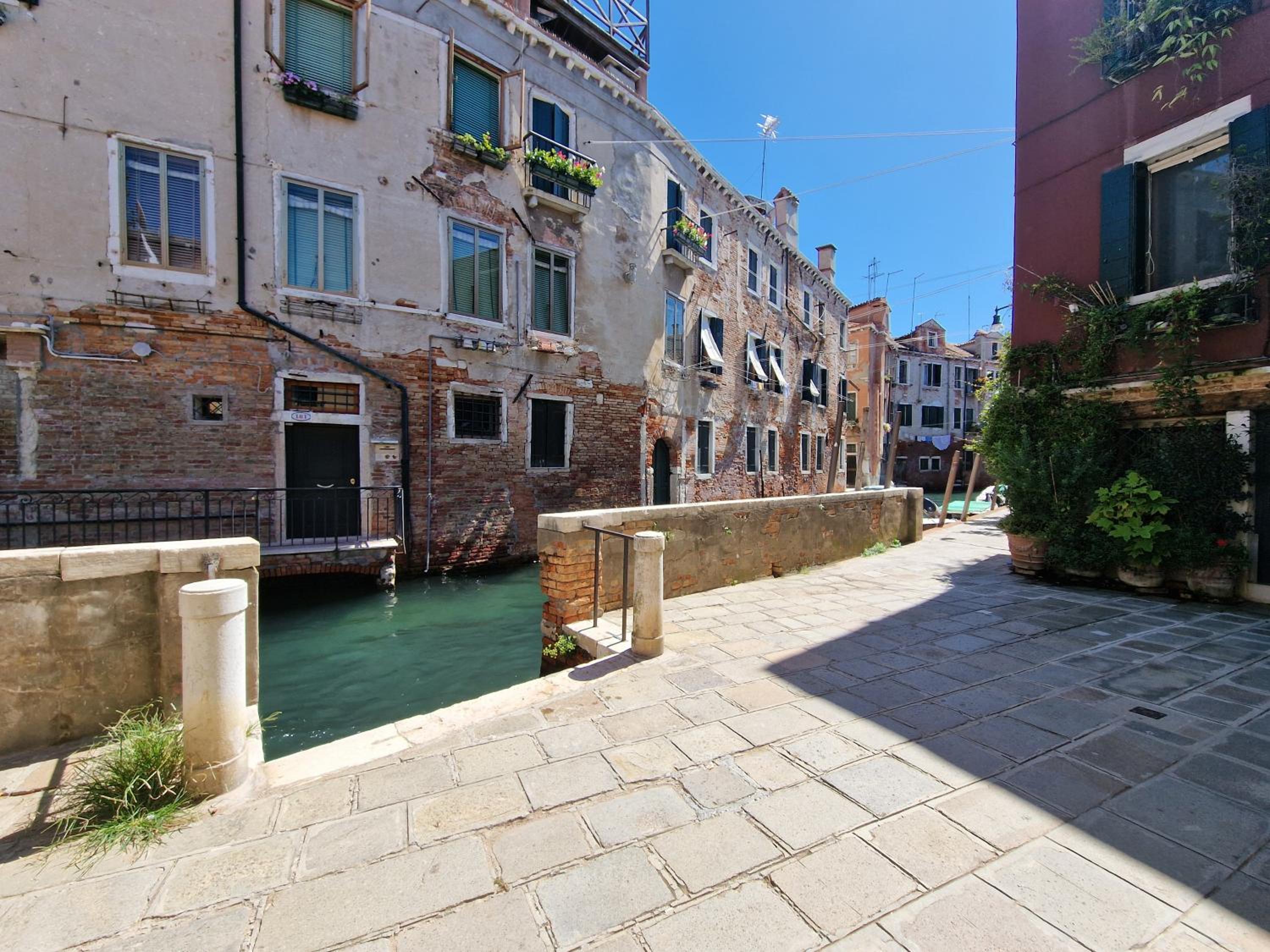 Veneziacentopercento Apartments & Rooms