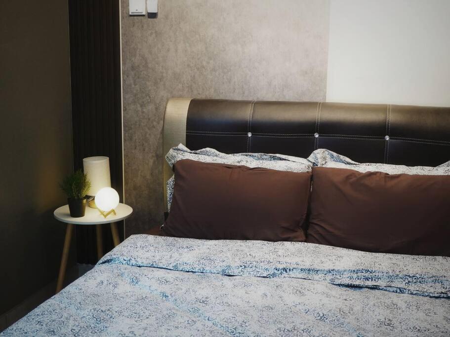 Youth City Cozy Pool View Homestay Nilai by TR photo 7
