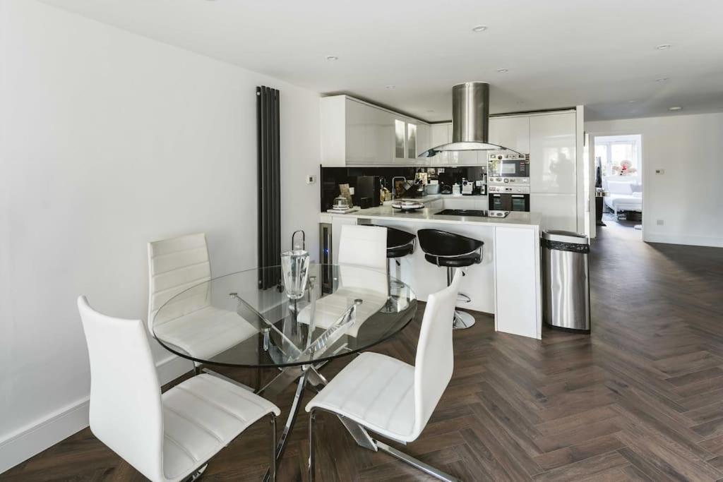 Stunning 2BD Apartment in Maida Vale