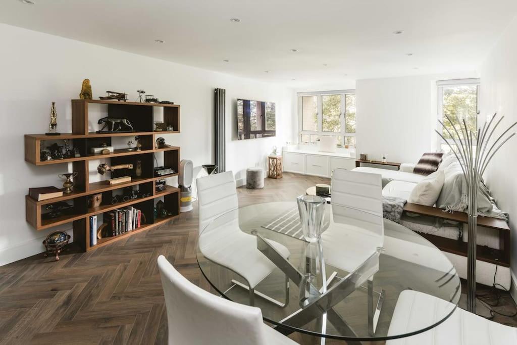 Stunning 2BD Apartment in Maida Vale