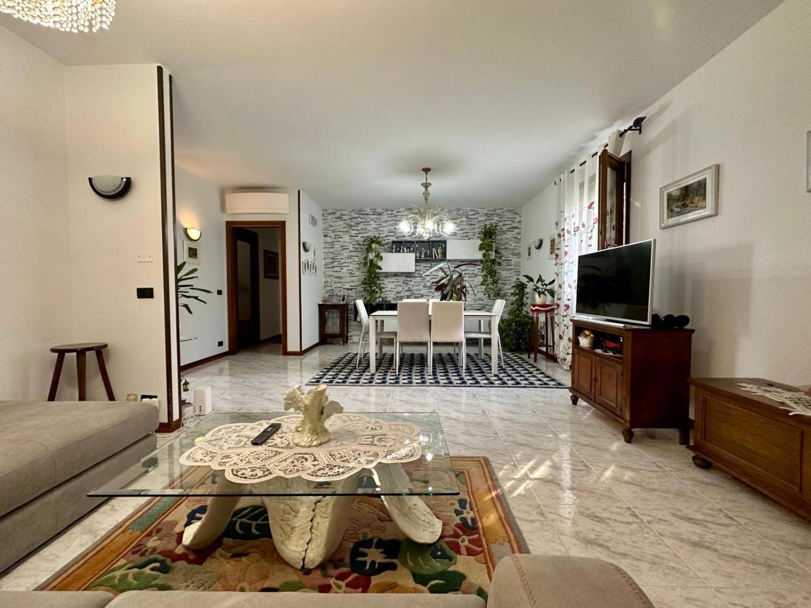 Casa di Lily - Magnifico Giardino, parcheggio privato e Free Wifi view 4