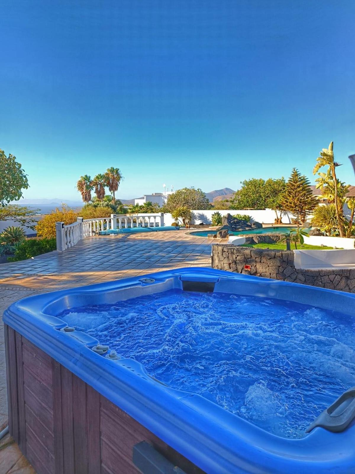 Wonderful country villa with amazing sea view