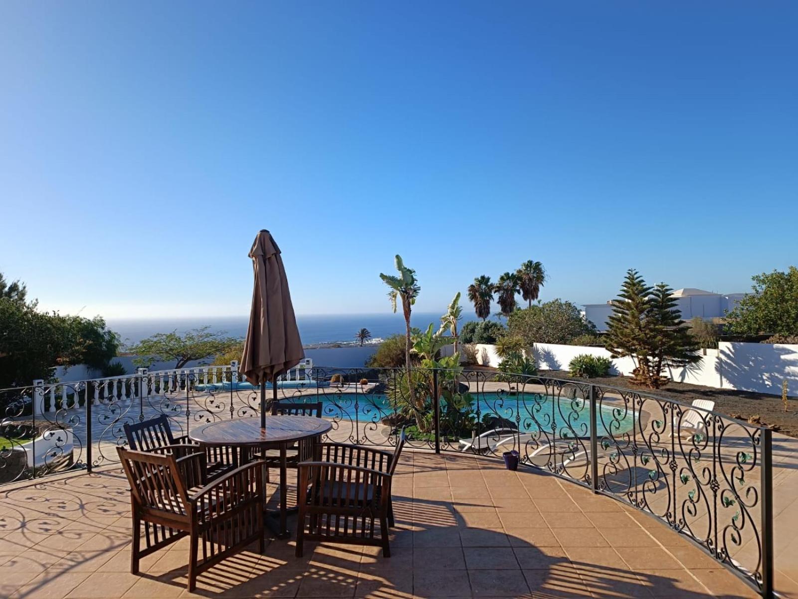 Wonderful country villa with amazing sea view