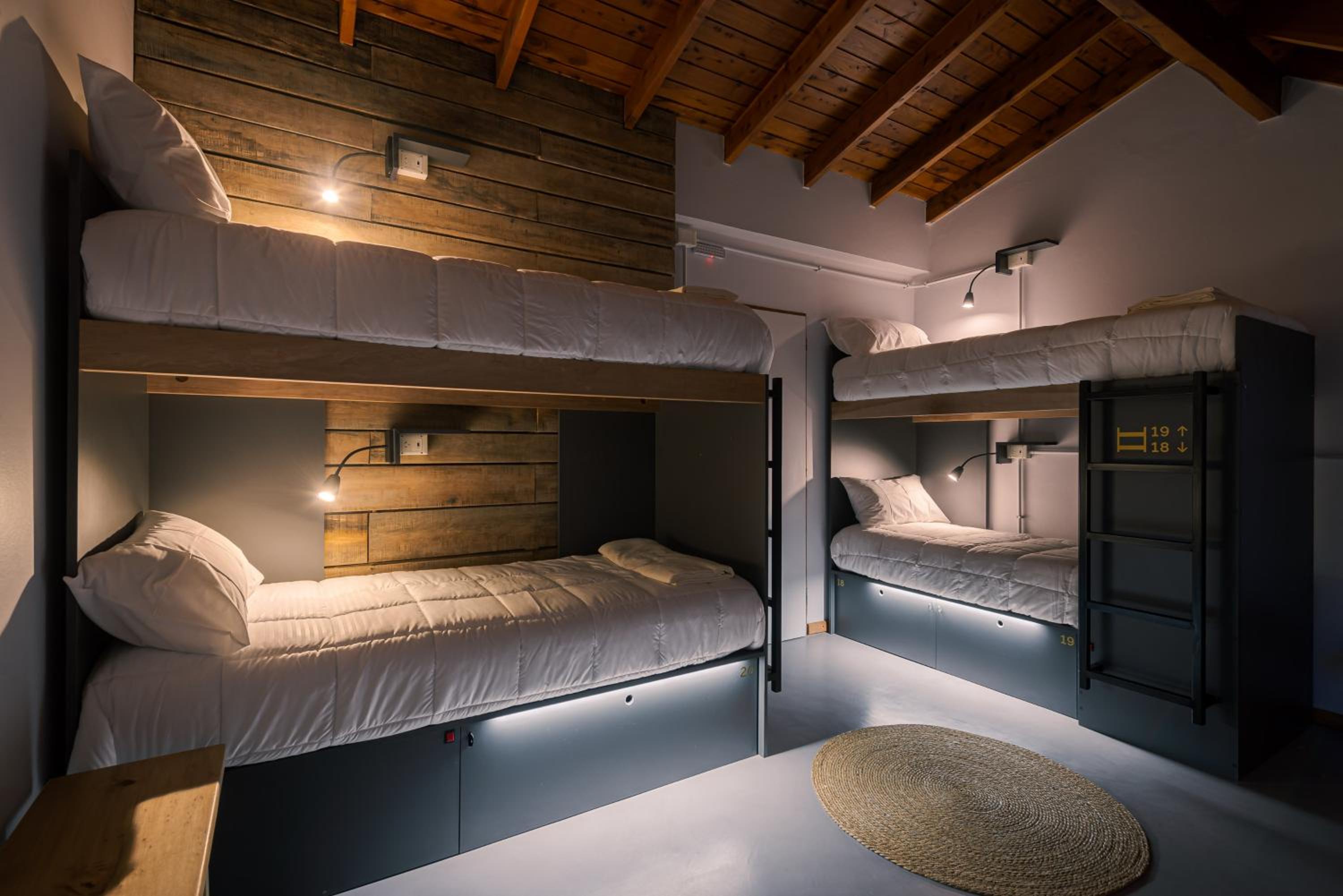 Warthon Hostel