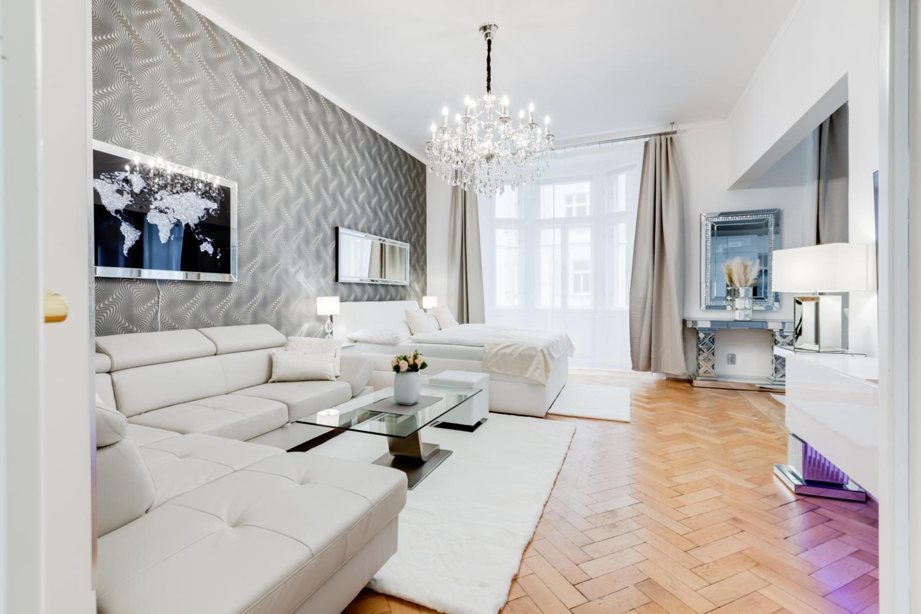 Luxury Riverside Apartments In The Center Of Prague