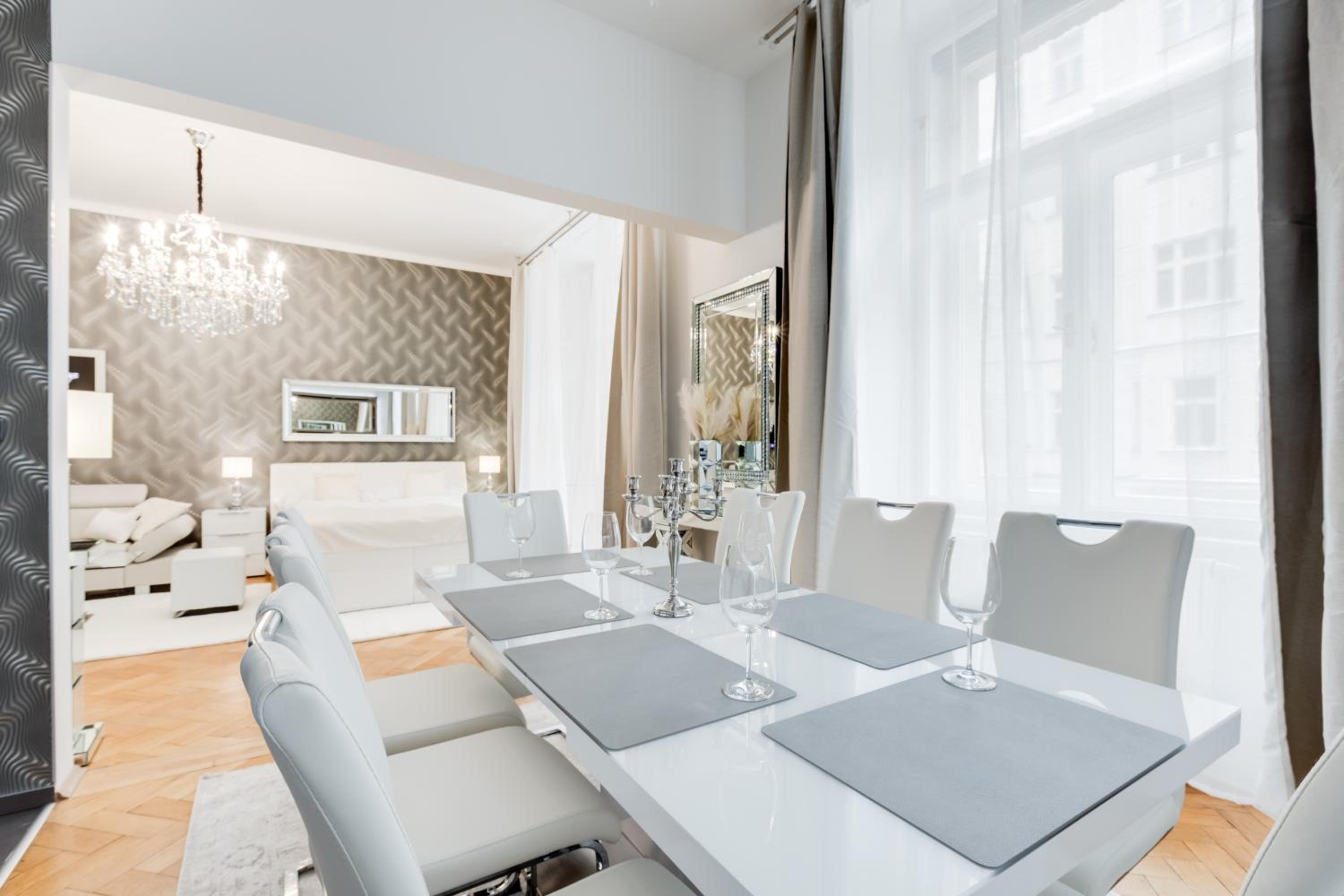 Luxury Riverside Apartments In The Center Of Prague