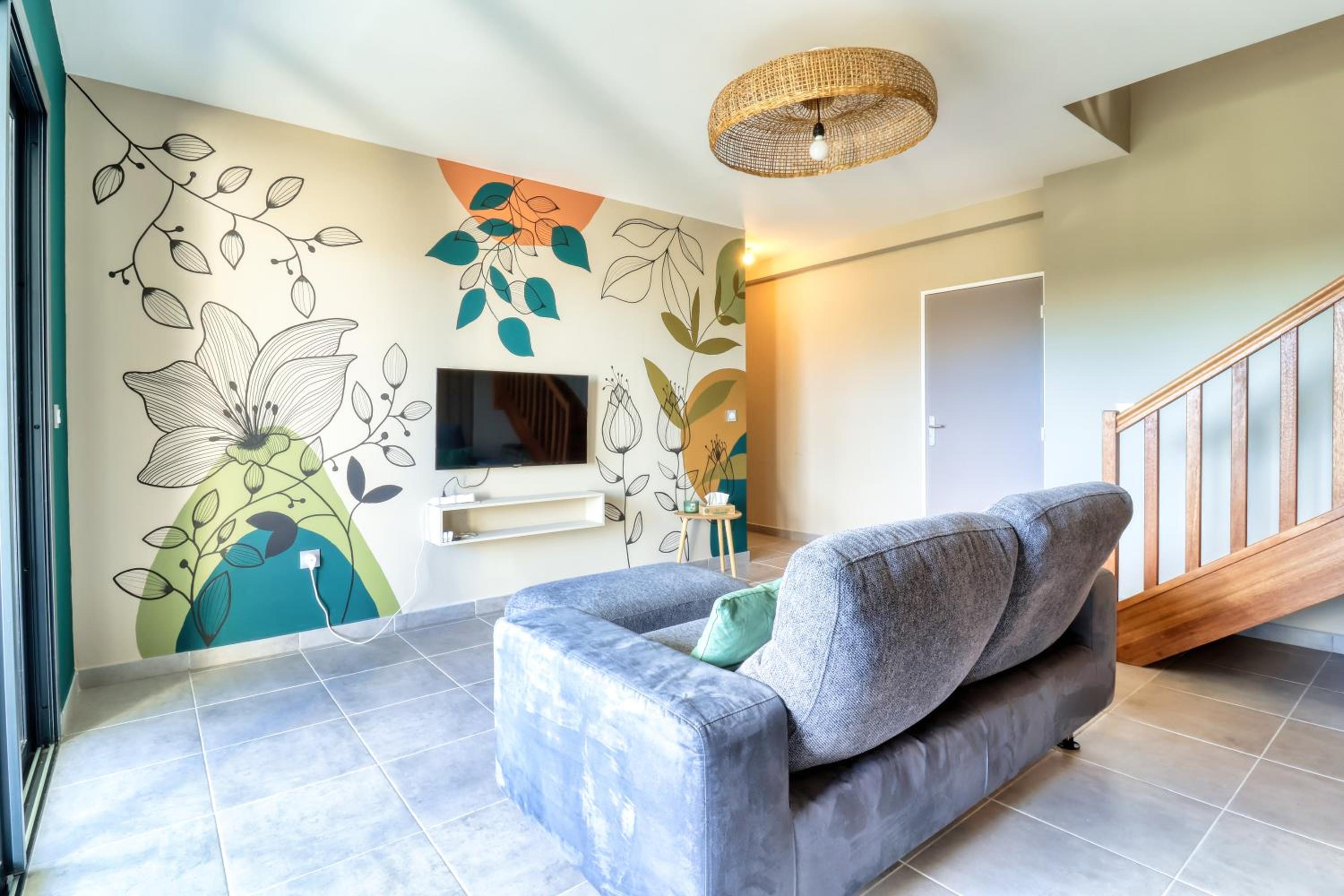 Logement 4 pièces Étang St Paul view 5