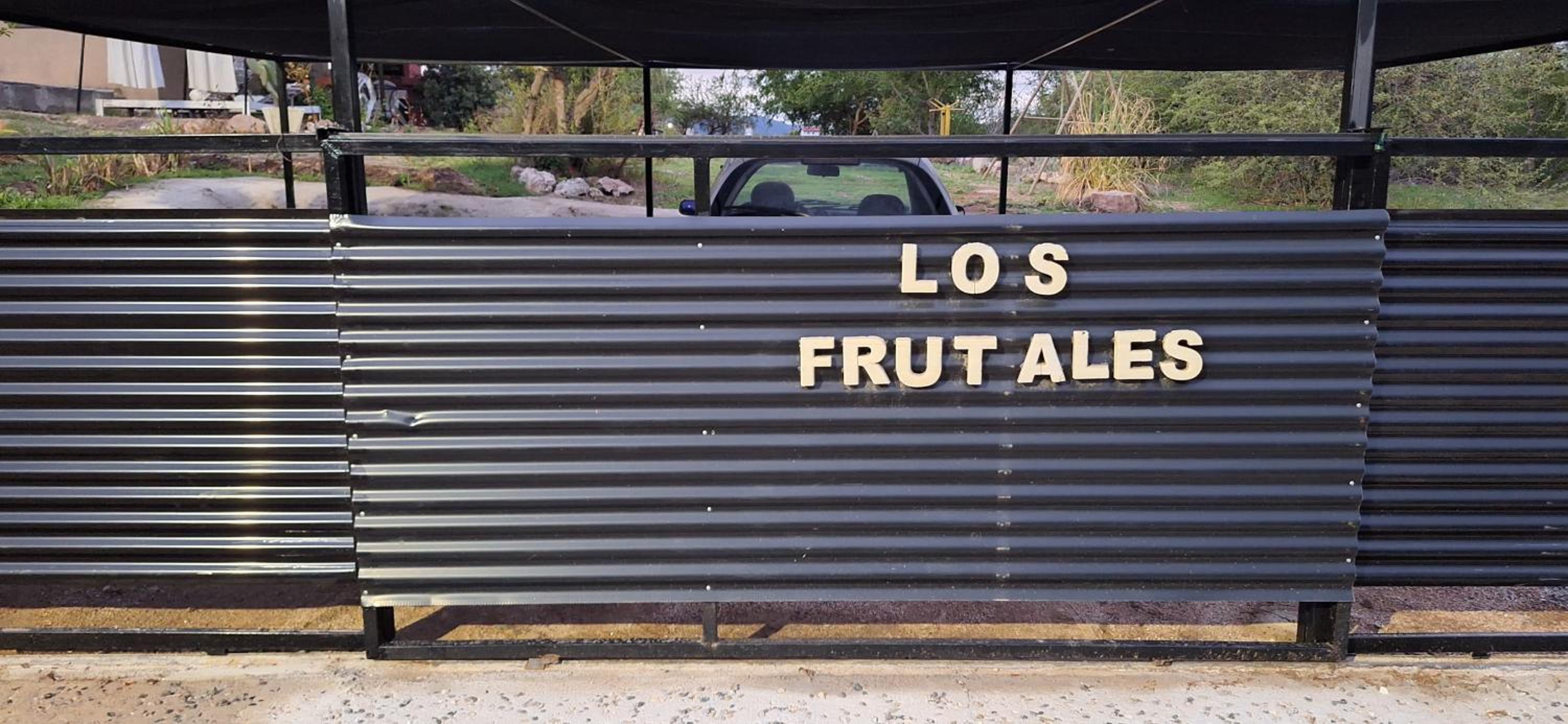 Los Frutales