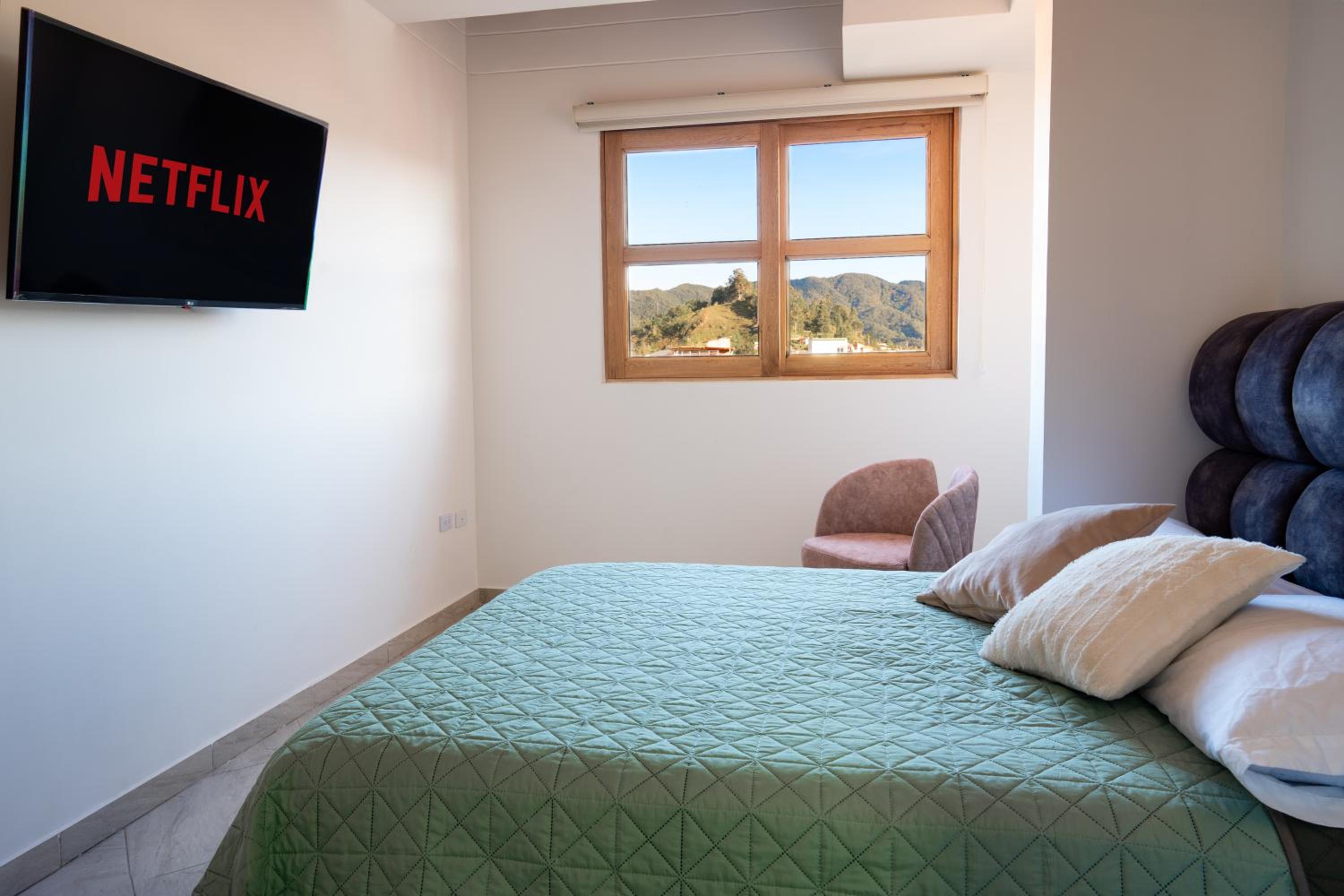 Apartamento 402 - Terraza con Jacuzzi - 3 Habitaciones - Rentas Cortas Gerencial