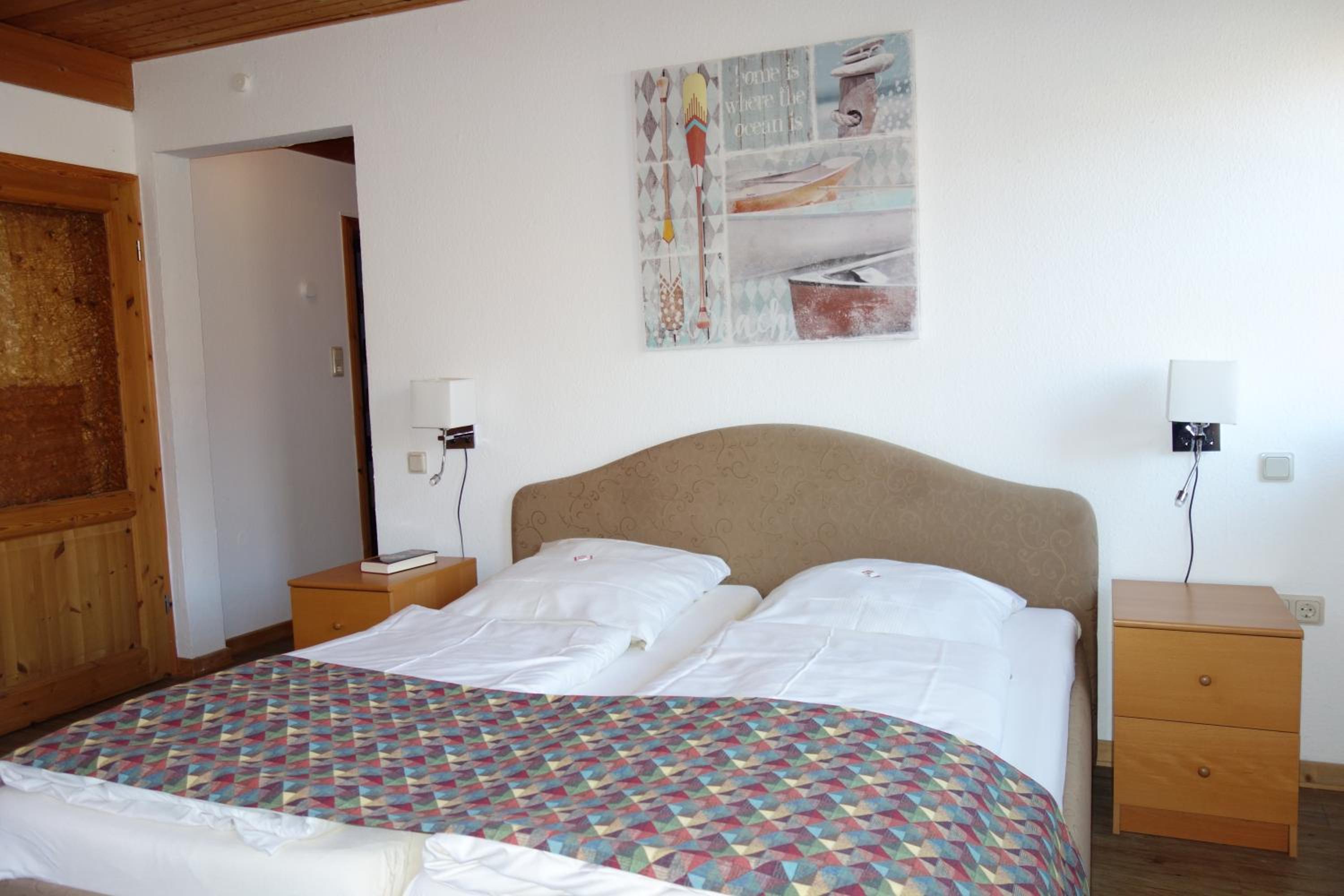Schumacher's Landhaus - Bücherhotel