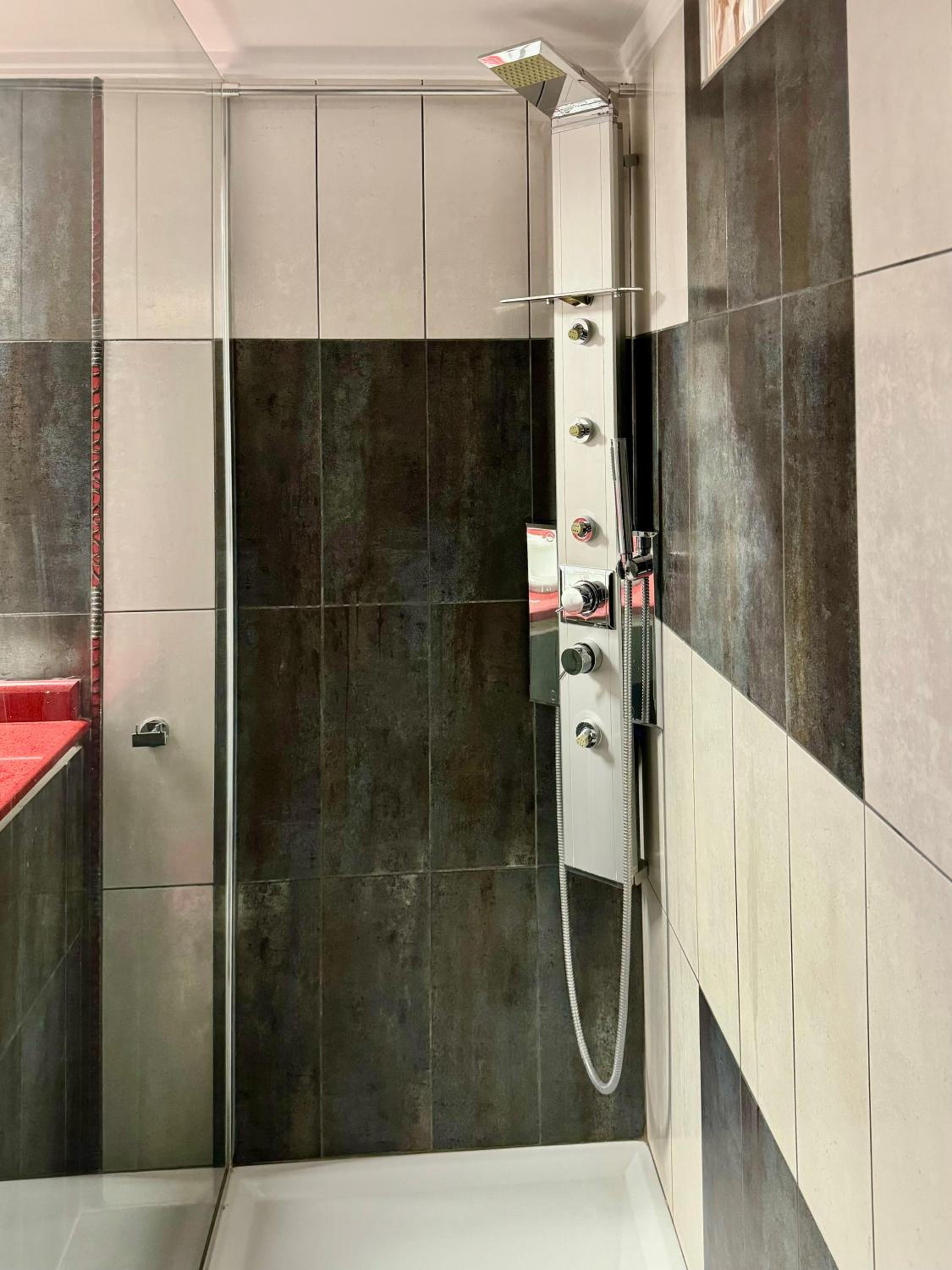 Luxury Apartment in the center photo 3