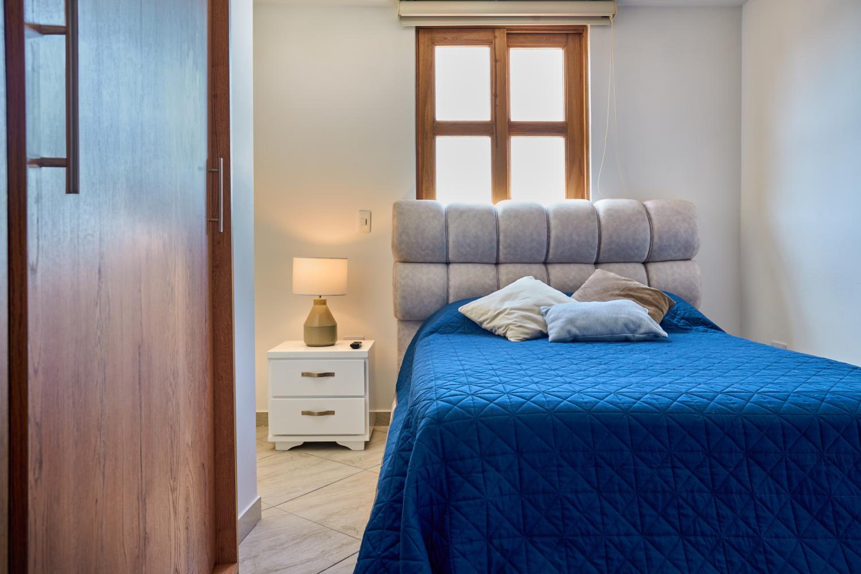 Apartamento 404 - Terraza con Jacuzzi - 3 Habitaciones - Rentas Cortas Gerencial