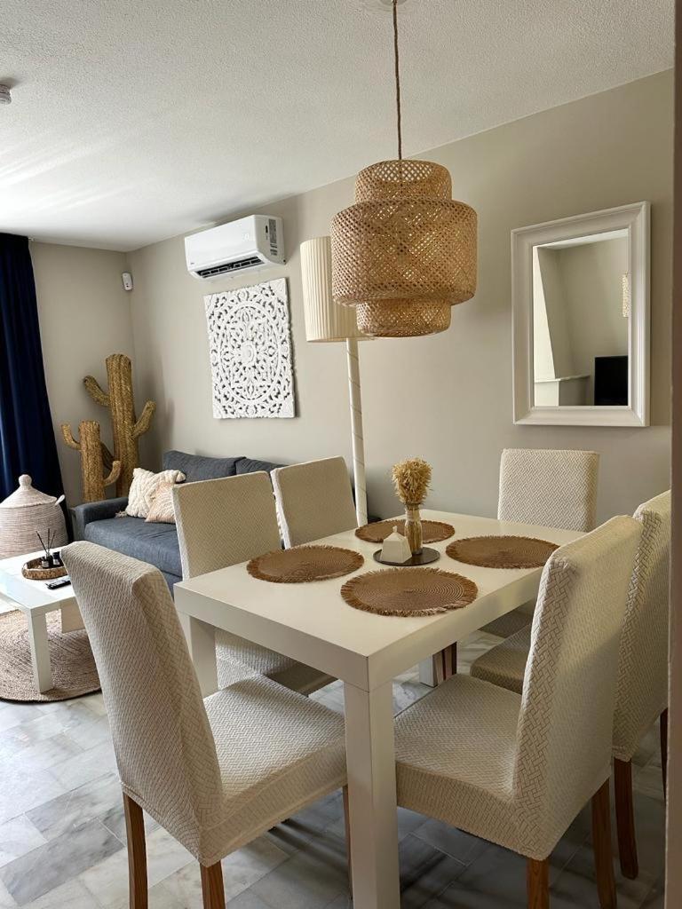 Palm View Apartment Vera Coast