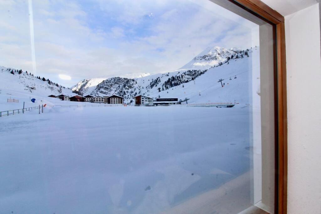 Skilounge Zürs direkt beim Skilift