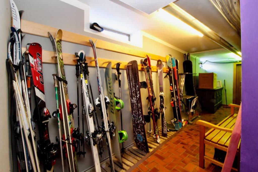 Skilounge Zürs direkt beim Skilift
