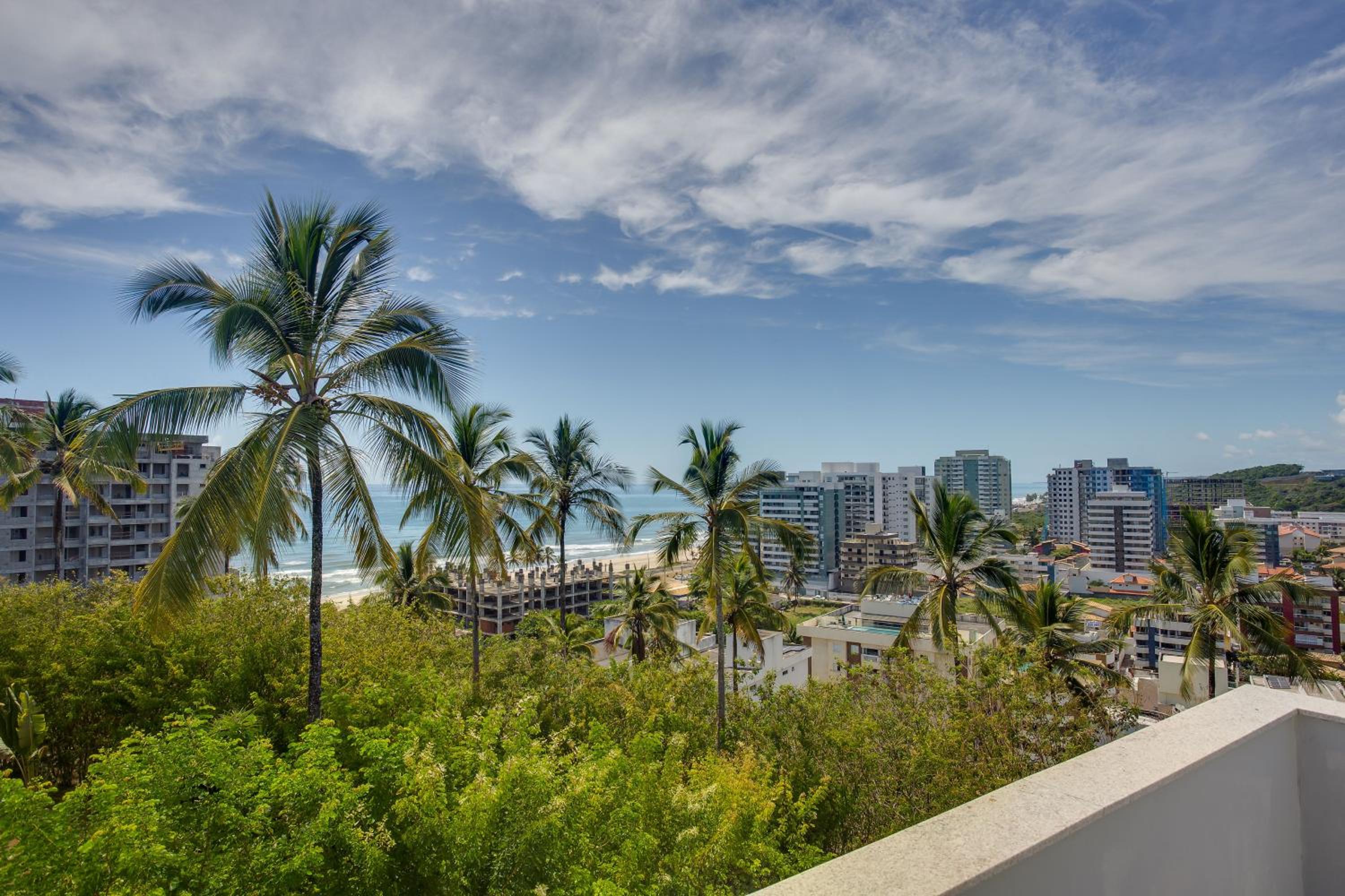 Alto Padrão | Piscina Privada + Vista Mar