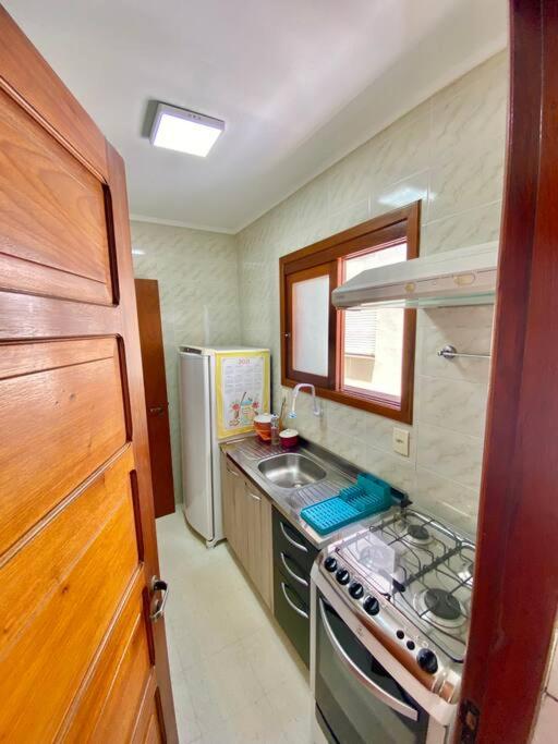 Apartamento 2 quadras do mar centro Capão da Canoa
