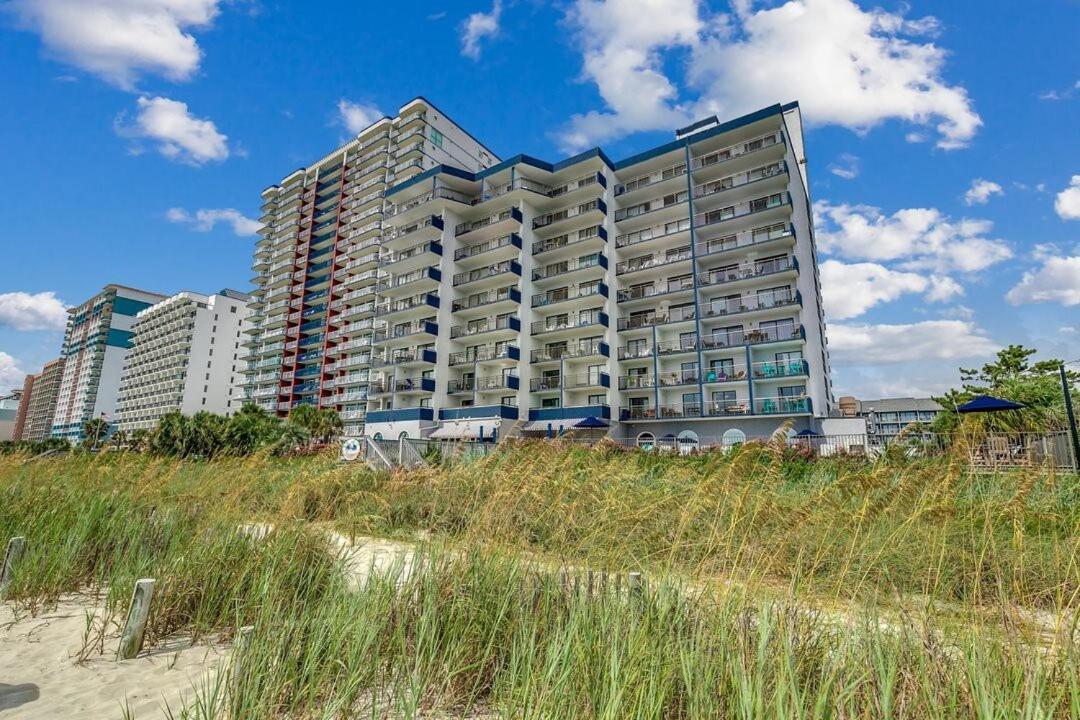 Updated 2 BR Oceanfront Condo with scenic Balcony views view 5