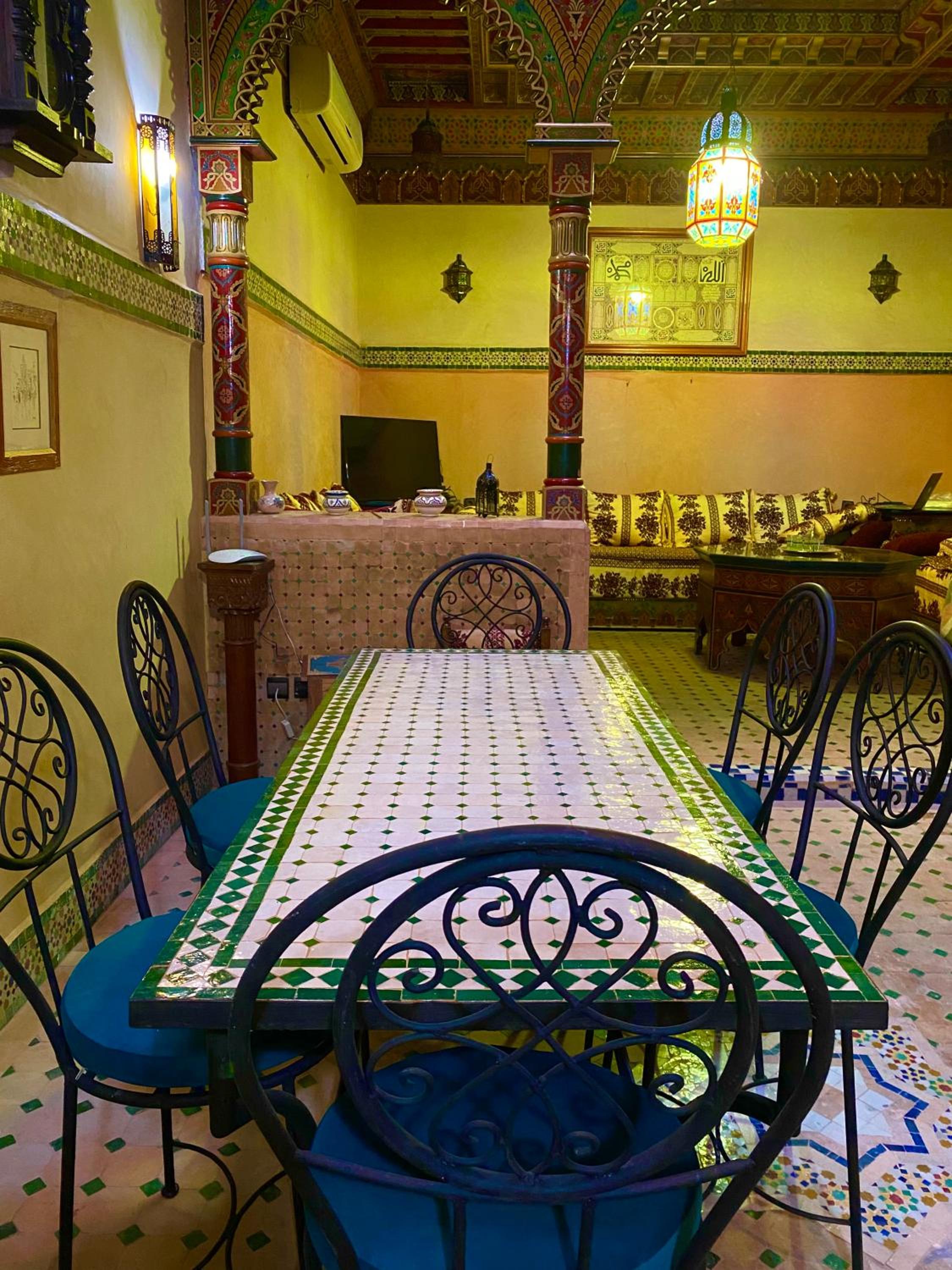 dining