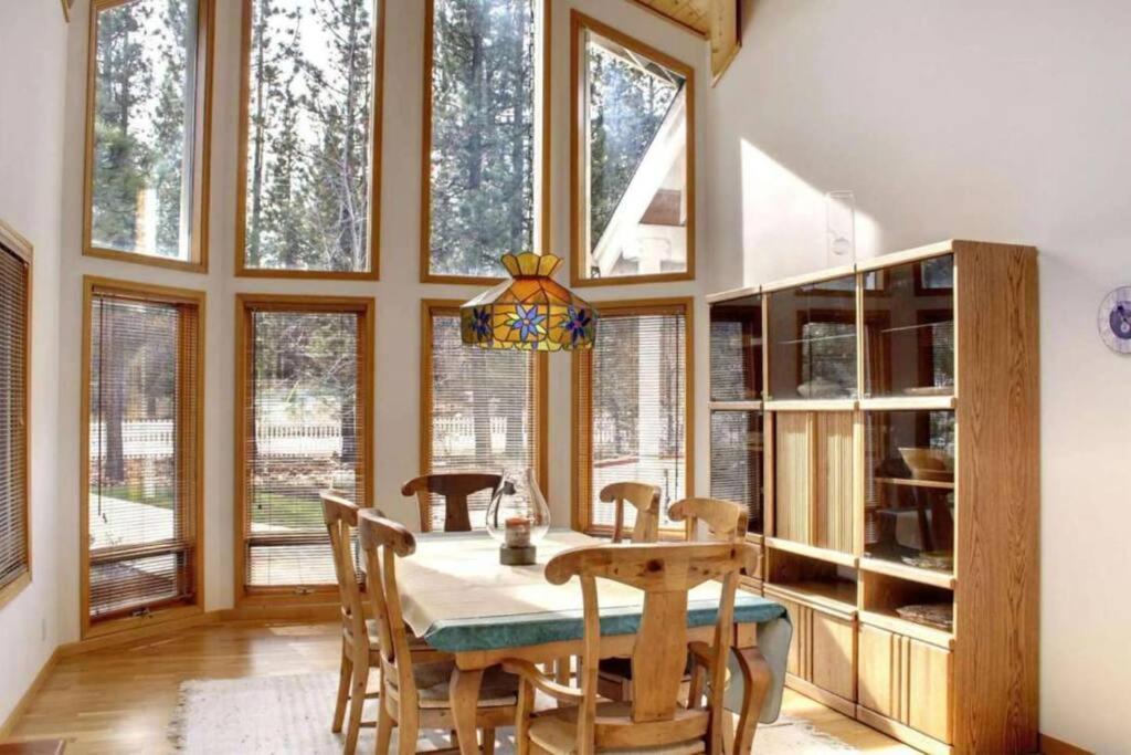 Lakefront Estate W/Stunning Views in Big Bear Lake view 2