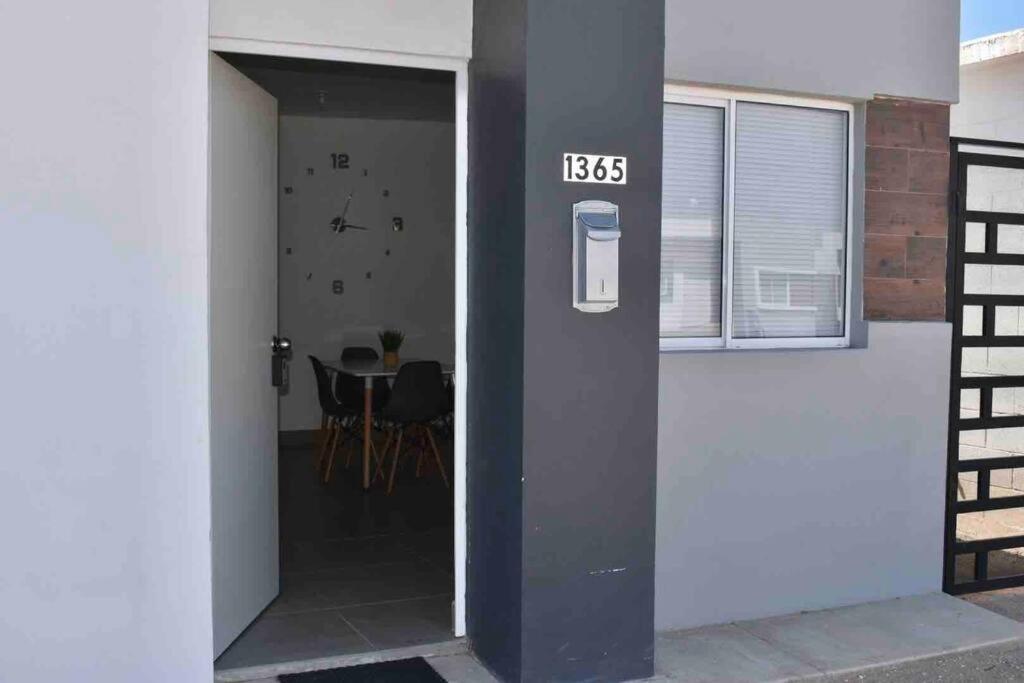 Gabby’s Accesible House in Private area