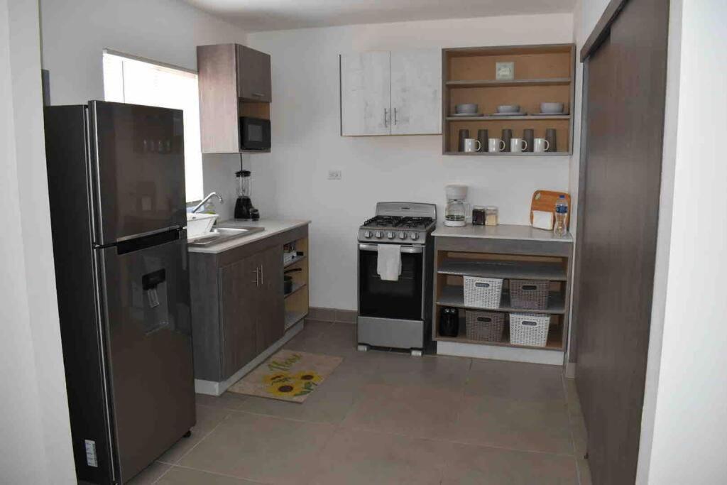 Gabby’s Accesible House in Private area