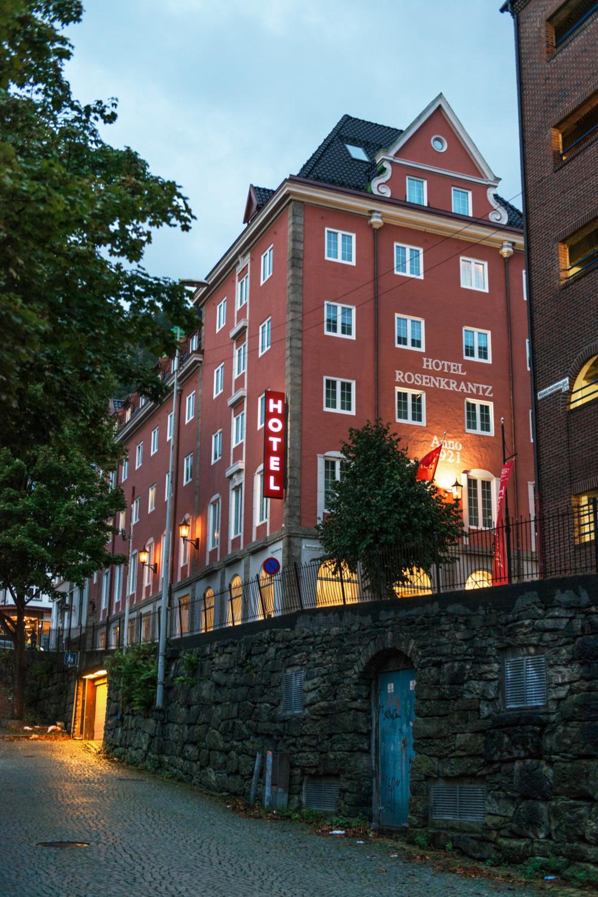 Bergen Vacations - Thon Hotel Rosenkrantz Bergen - Property Image 3